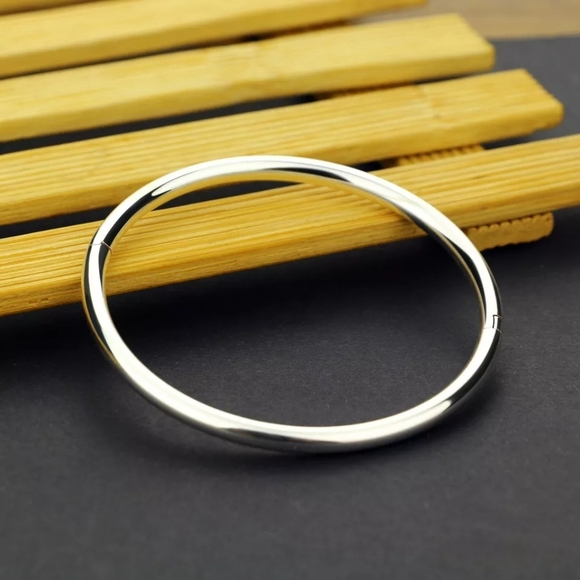 NEW Classic Hinged Bangle Bracelet | 925 Sterling Silver - Picture 9 of 12
